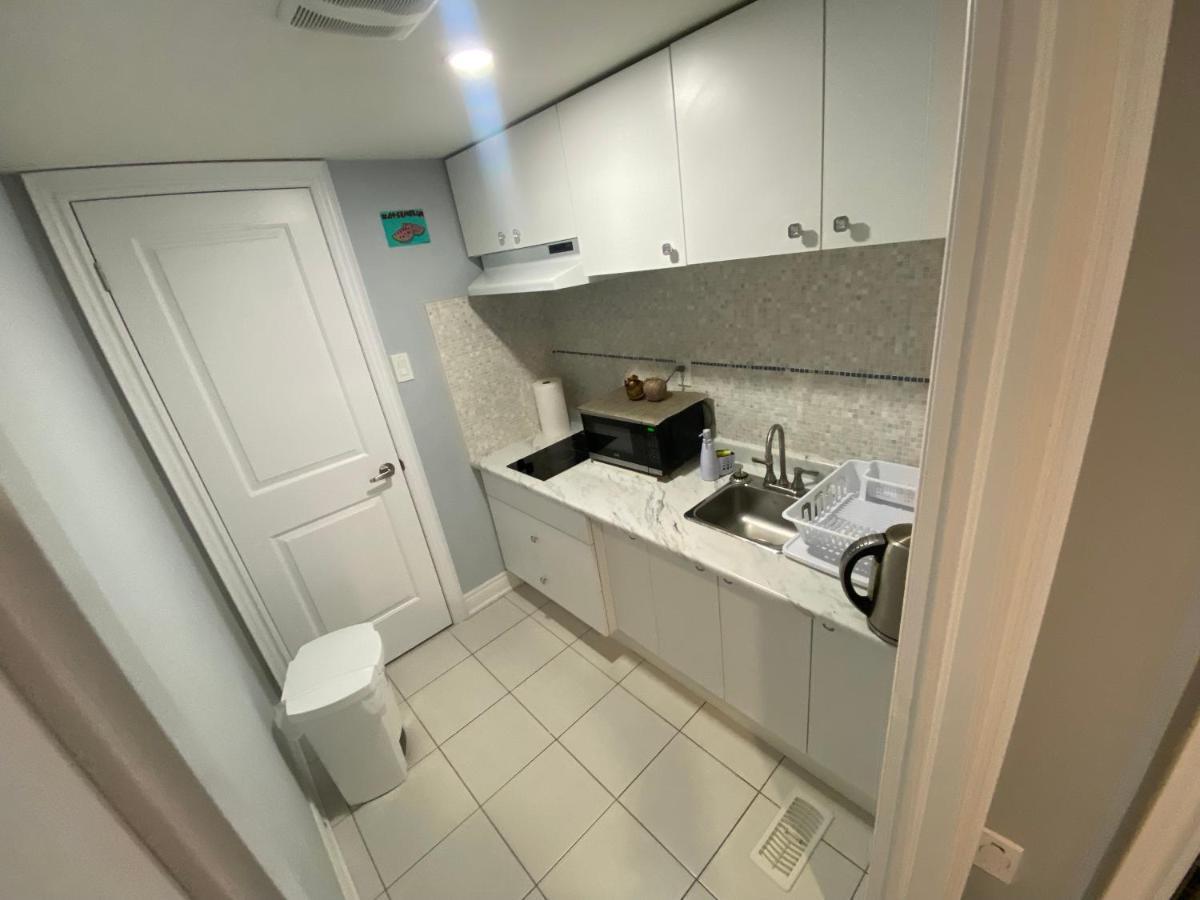 2 Bedroom With 2 Ensuites Unit In Richmond Hill Zewnętrze zdjęcie